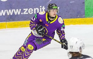 Арсений Матлахов отправился на службу в армию