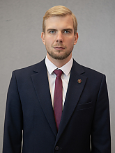 ПОВАРОВ Денис Олегович